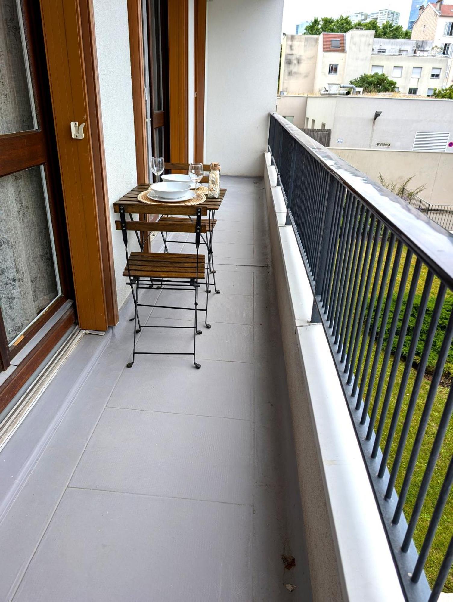 Evasion La Defense - Balcon & Wi-Fi, A 10 Min De Paris Lägenhet Courbevoie Exteriör bild